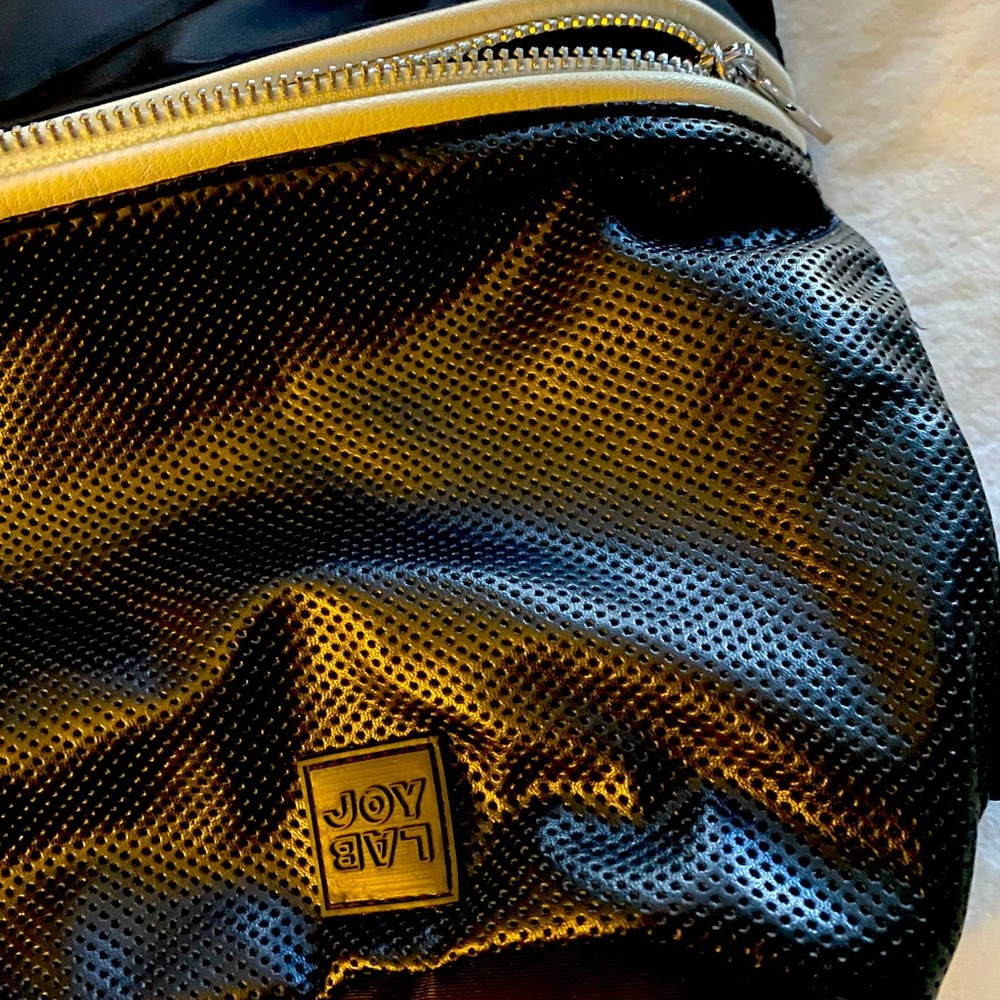 Black gym bag